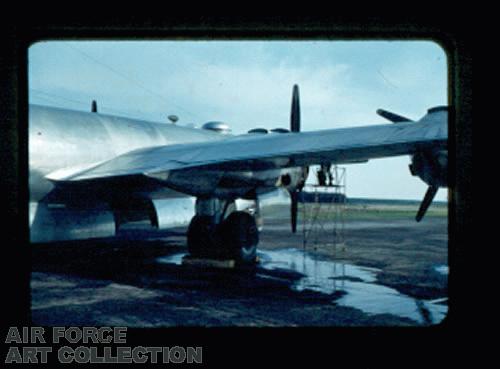 B-29 MAINTENANCE - ENGLAND 1951